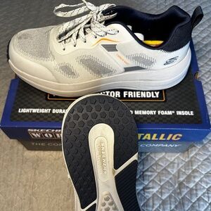 Men’s work sneakers